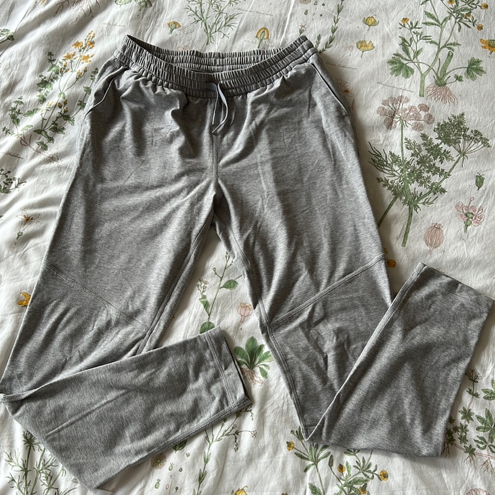 OV Cloud Knit Joggers ☁️